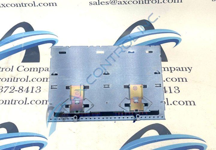 IS230TNDTH4A Image One